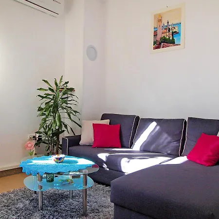 Katja Apartament *