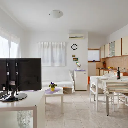 Apartment Katja